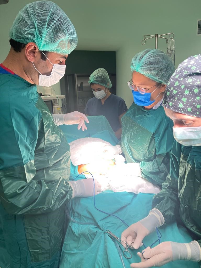 Kapalı Yumurtalık Kisti Ameliyatı (Laparoskopik Kistektomi) Nasıl Yapılır?