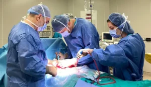 Açık Miyom Ameliyatı (Abdominal Miyomektomi) Doç Dr. Murat Ekmez